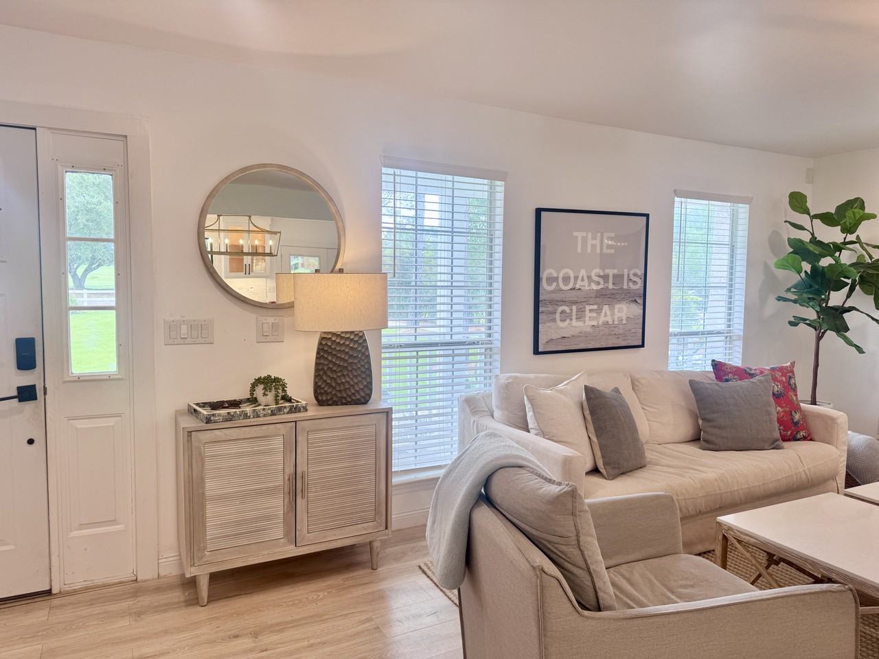 493 Golf Club Dr - Photo 5 of 42