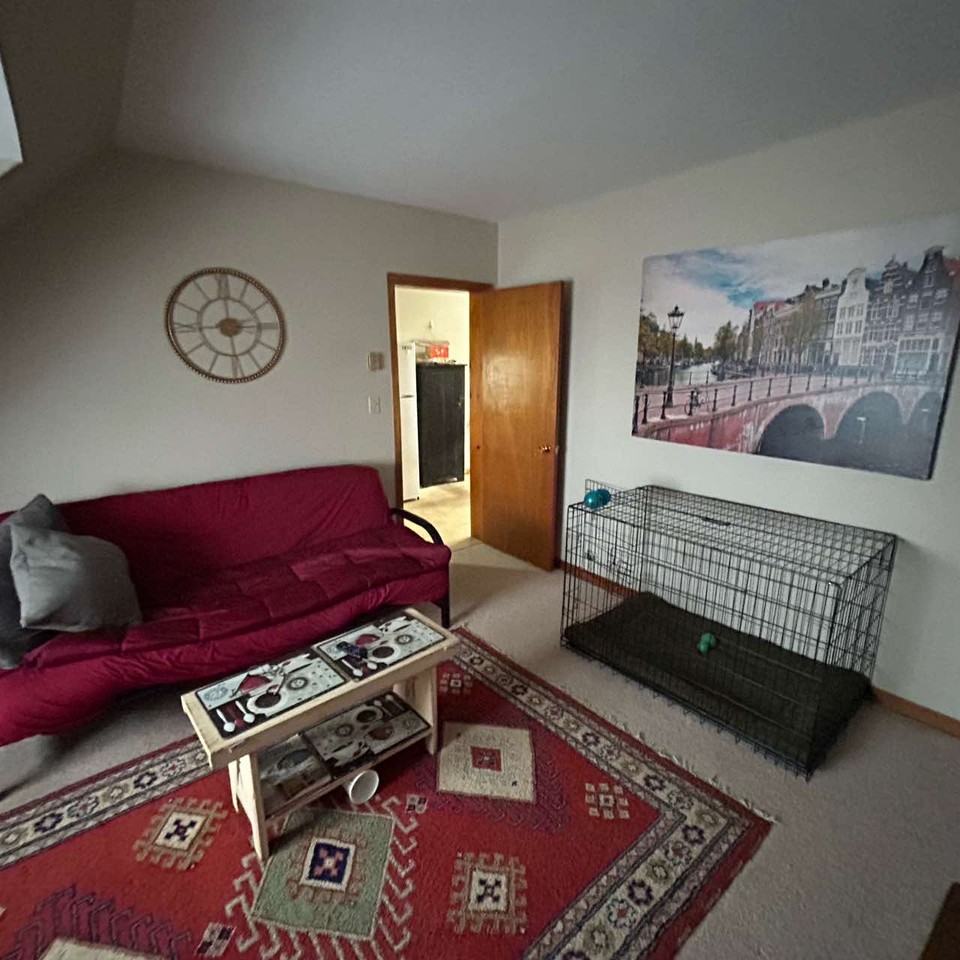 230 Brock Street - Photo 7 of 14