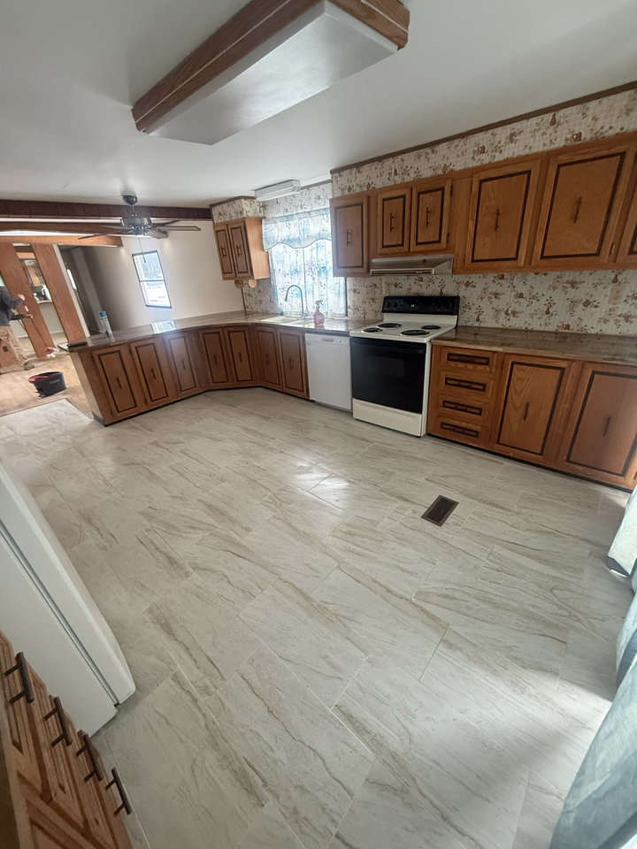 14 Clifton Manor Dr - Photo 3 of 11