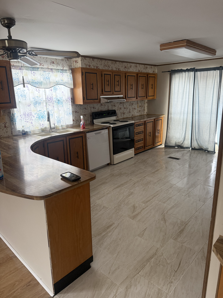 14 Clifton Manor Dr - Photo 4 of 11