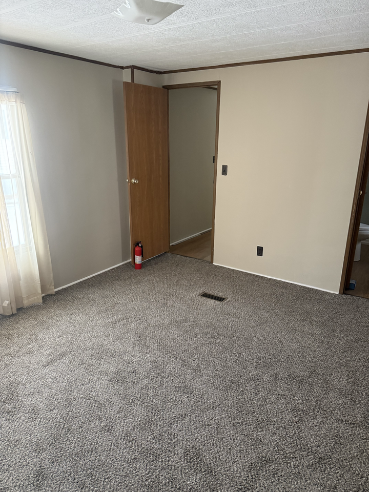 14 Clifton Manor Dr - Photo 5 of 11