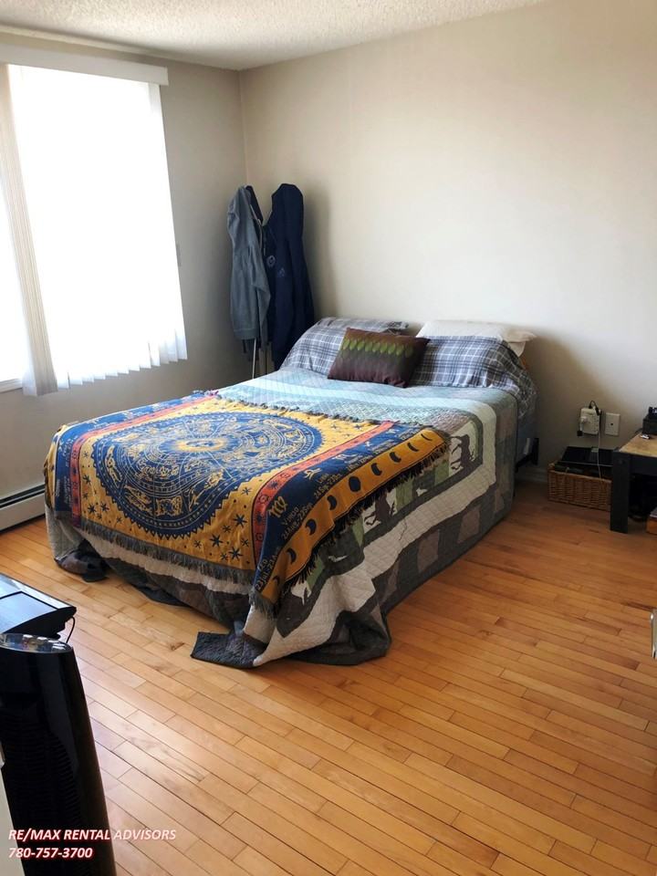 #1503 10303 105 Street Northwest - Photo 7 of 11