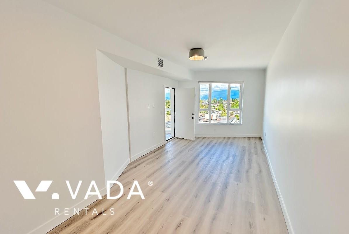 W Kingsway 2 BR APT Rentals 3068 Kingsway Vancouver: VADA - Photo 2 of 22