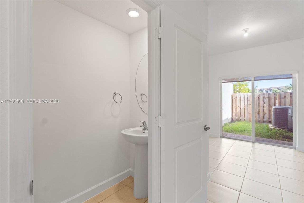 26487 Sw 148th Ave - Photo 6 of 18