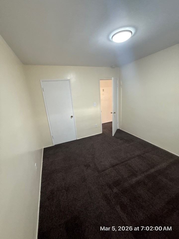 955 W C St #955C - Photo 6 of 9