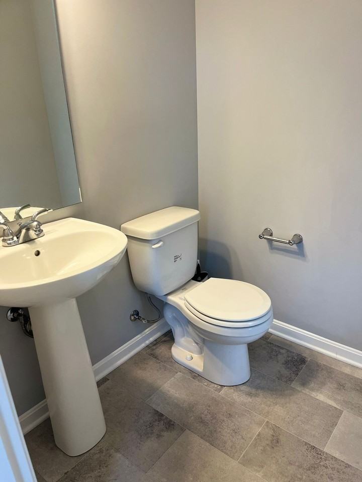 2018 Poloview Pl - Photo 4 of 19