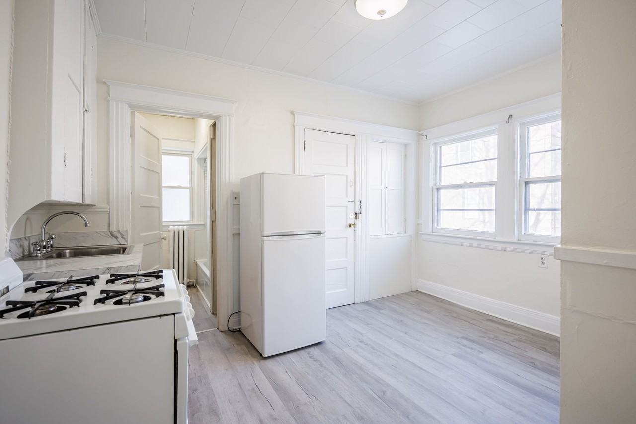 3 Sumner Park #2 - Photo 4 of 9