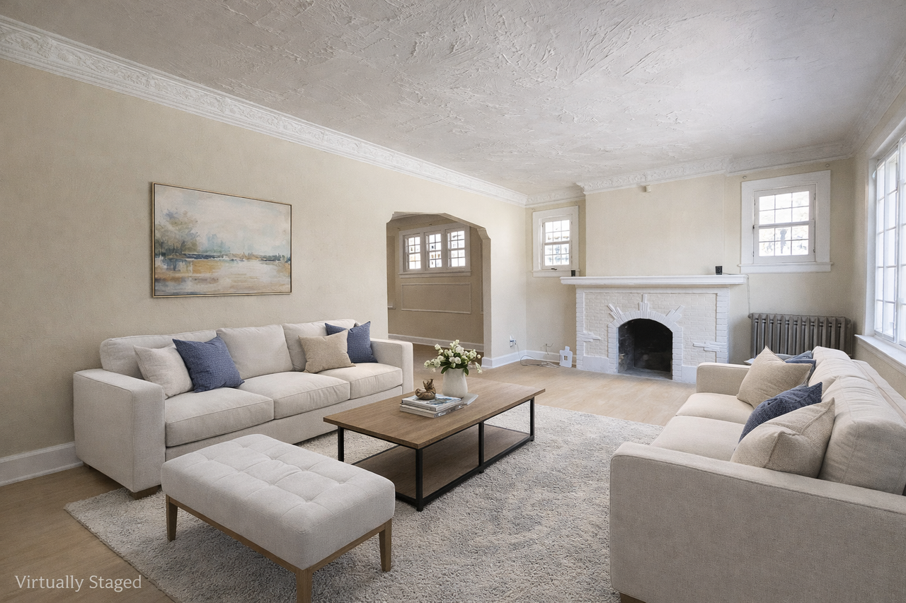 16183 Wisconsin St - Photo 2 of 14