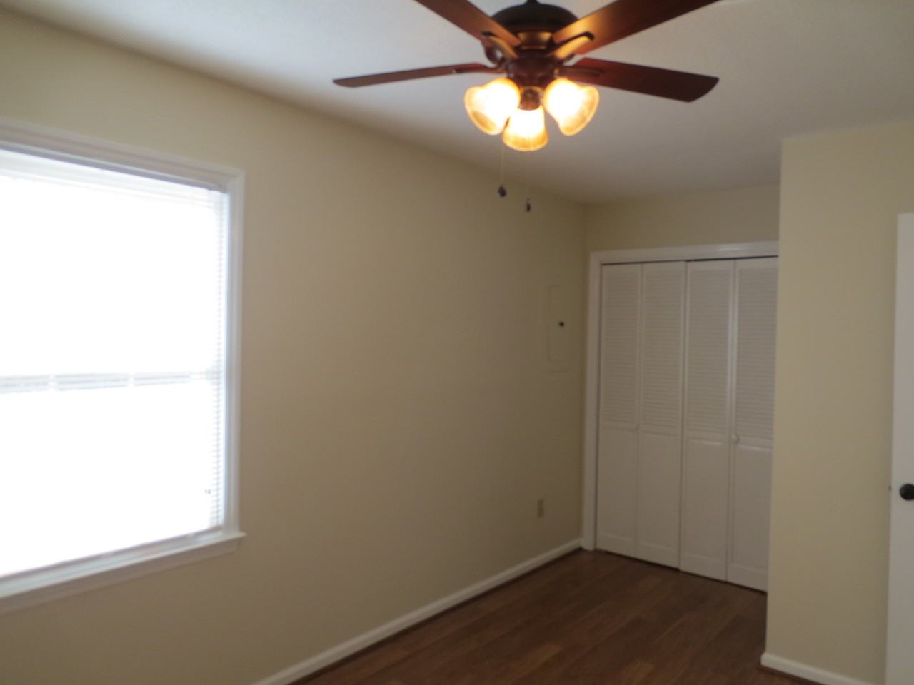 720 Kincaid Cir #6 - Photo 5 of 6