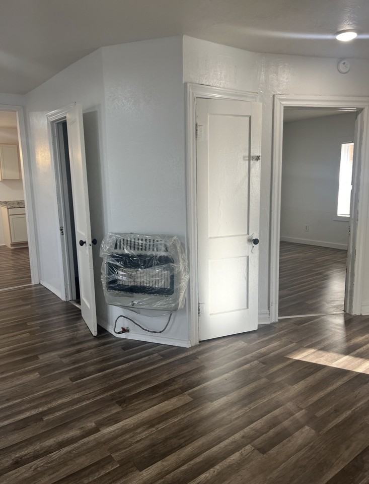 120 N 8th Ave - Photo 7 of 12