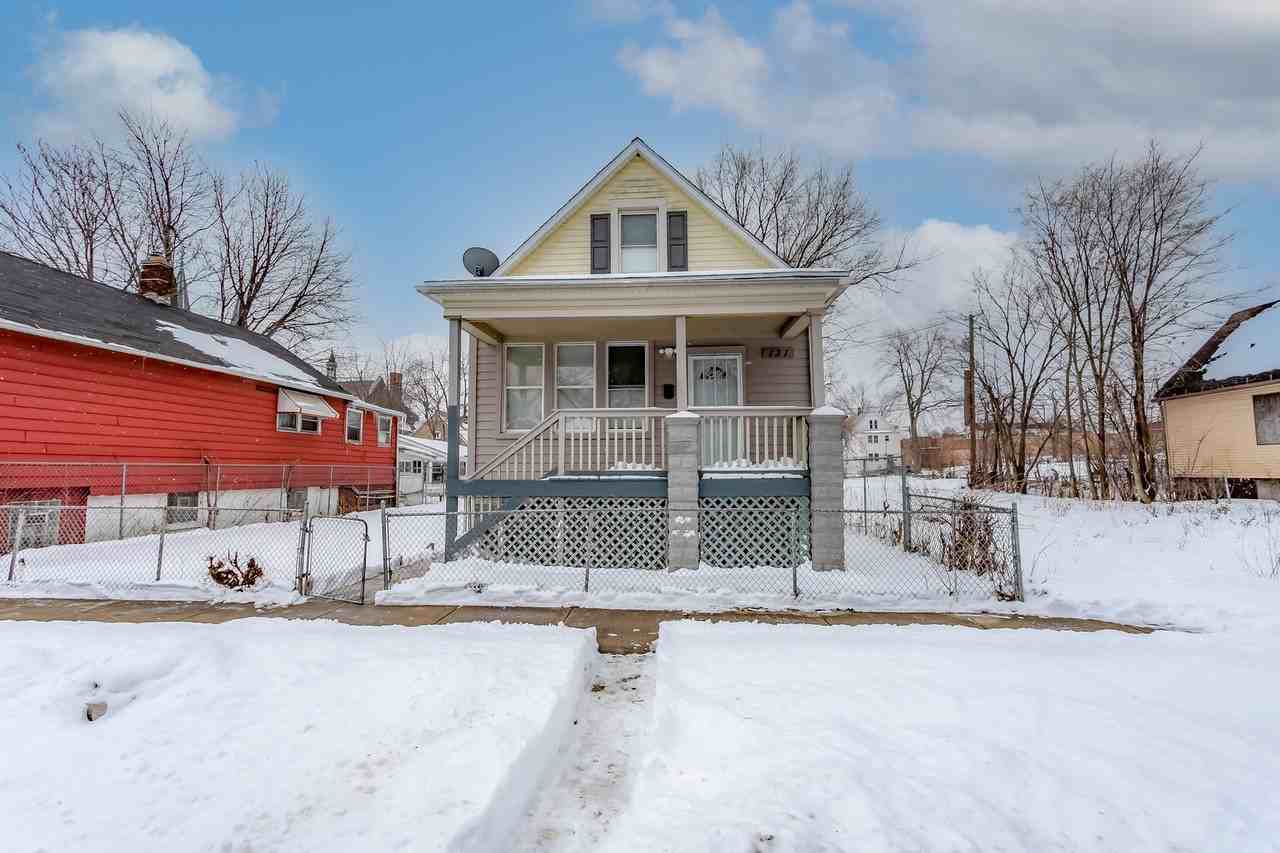 131 E 117th St - Photo 2 of 17