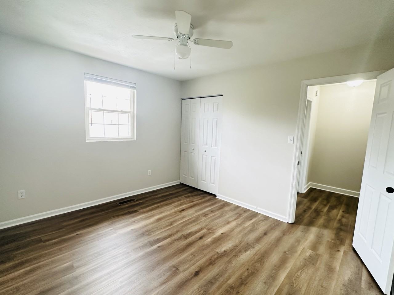 1710 Ivy St #136 - Photo 5 of 8