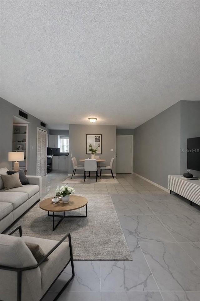 3028 George Mason Ave #7 - Photo 4 of 11