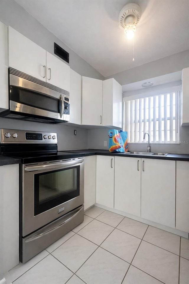 3028 George Mason Ave #7 - Photo 6 of 11