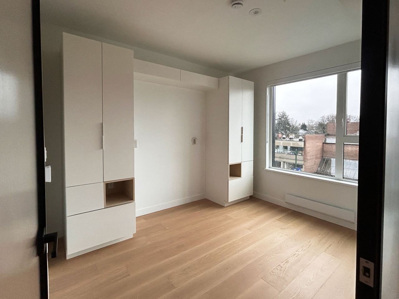 2471 Saint George Street #510 - Photo 7 of 32