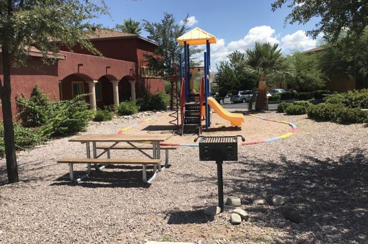 Santa Carolina Apartments - Photo 4 of 9