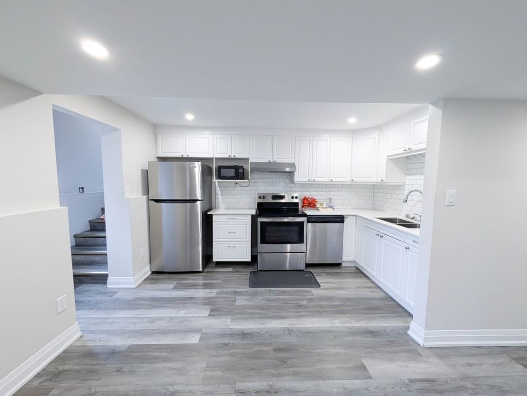 15 College Park Dr - Photo 5 of 17