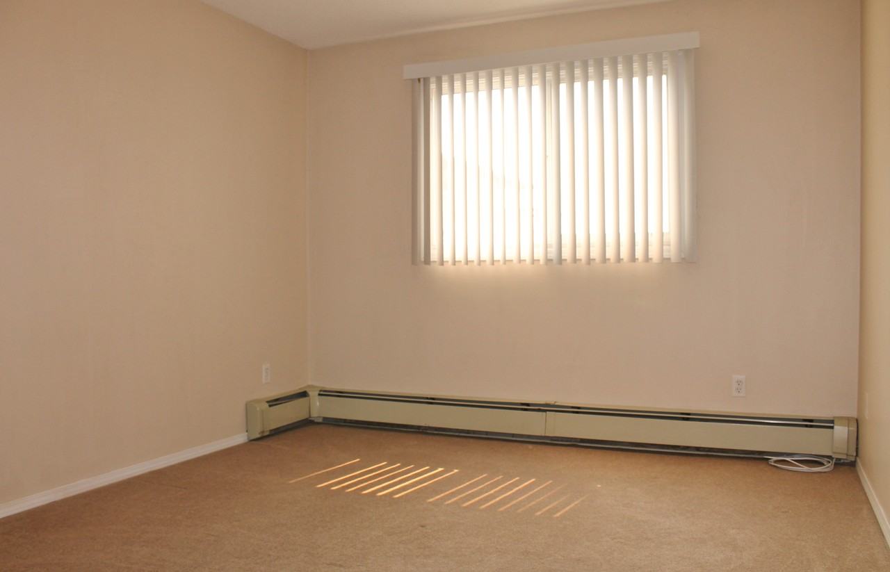 Ridgeview Apartments - Photo 7 of 18