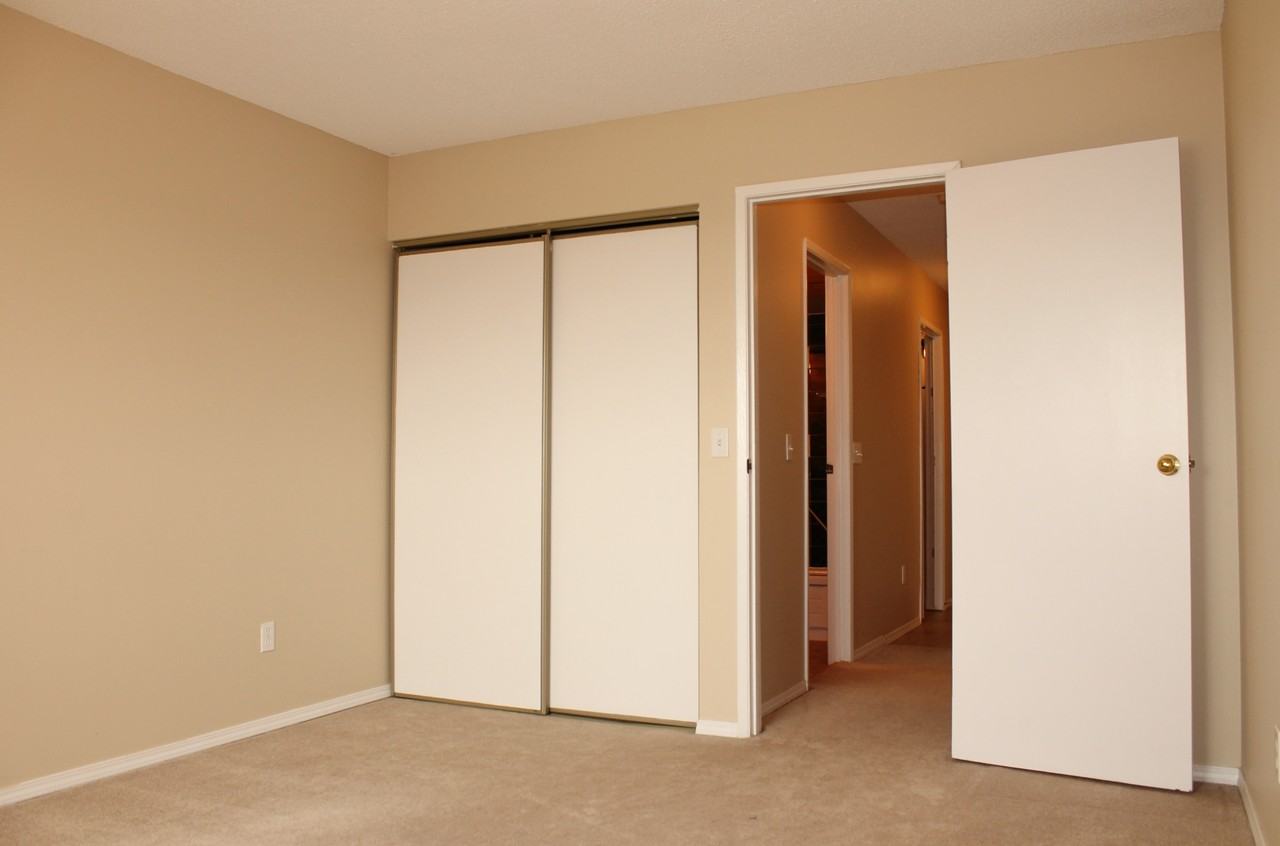 Ridgeview Apartments - Photo 6 of 18