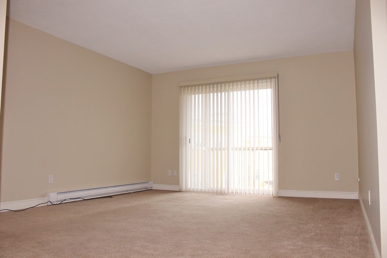 Pleasantville Apartments - Photo 5 of 8