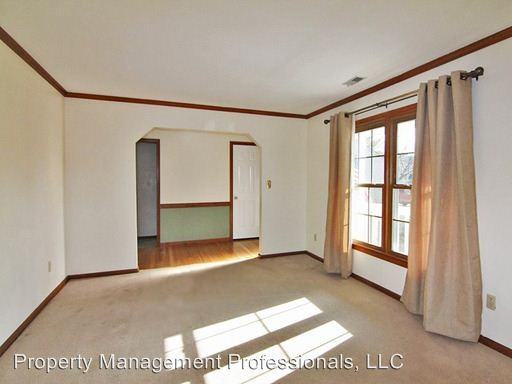 1008 Hollins College Ct - Photo 3 of 8