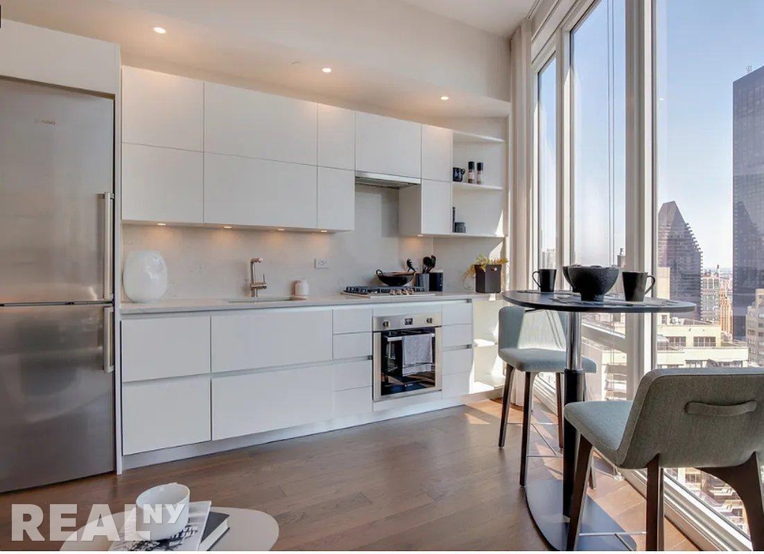 222 E 44th St #28F - Photo 2 of 12