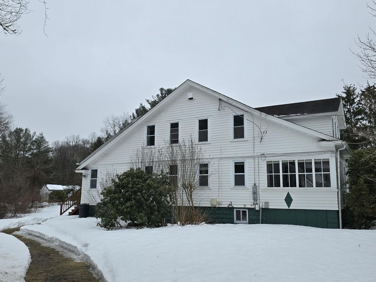 126 Pendar Rd #B - Photo 2 of 14