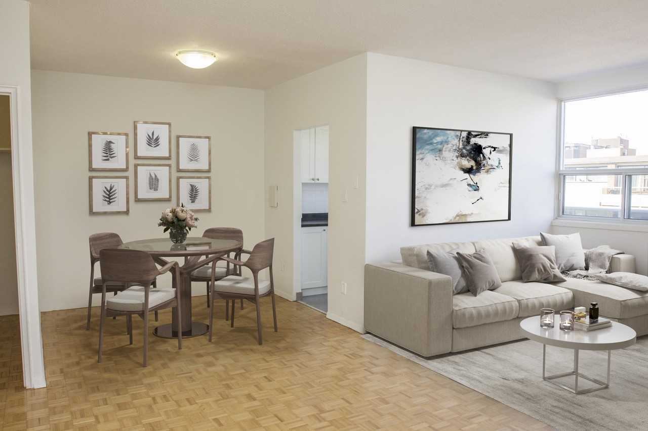 Blenheim Court Apartments - Photo 2 of 6