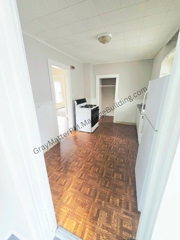 721 Cascade St #1 - Photo 6 of 14