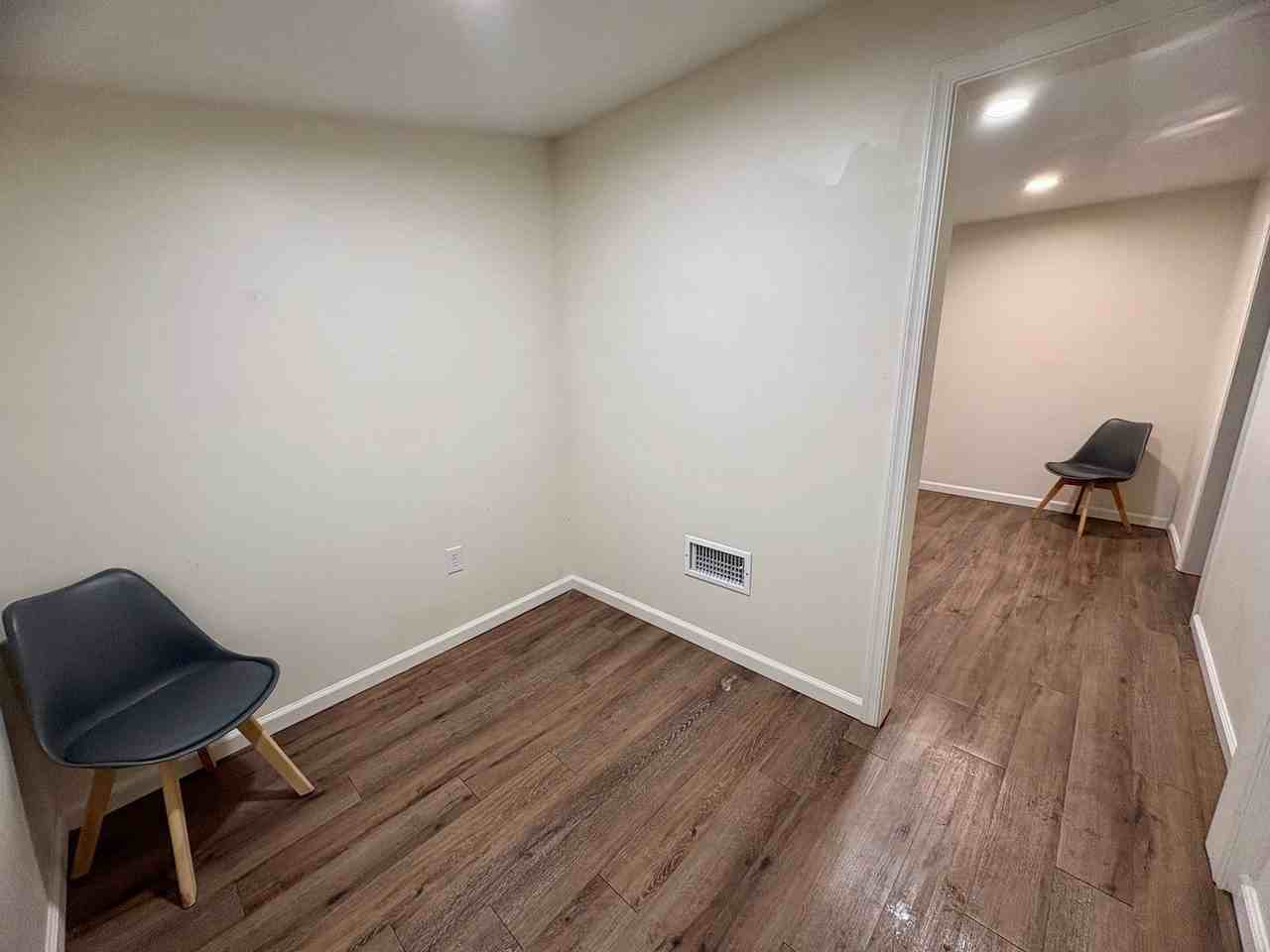 Cocoa Motel - Photo 5 of 19