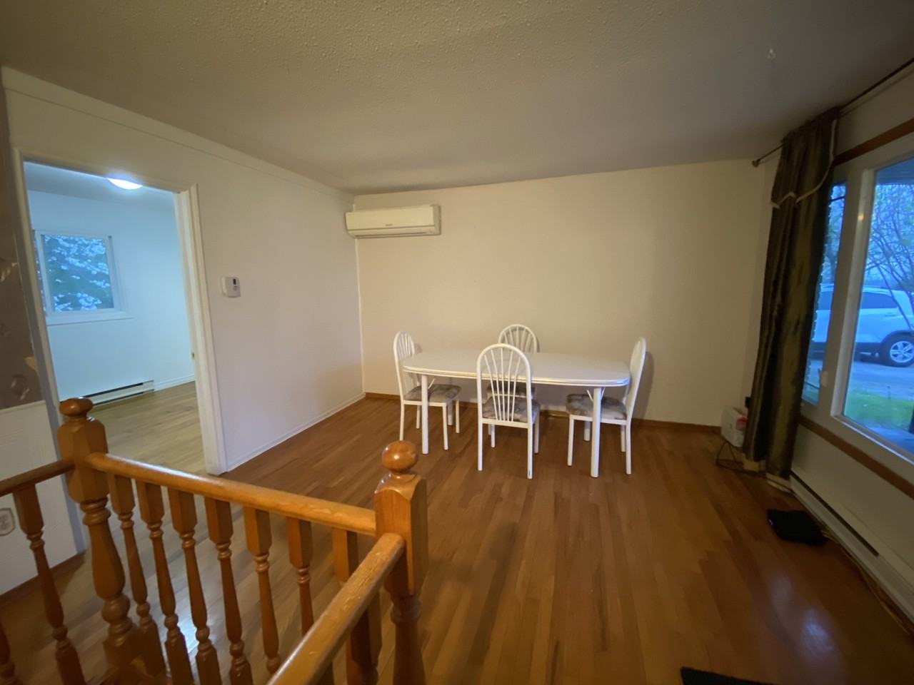 1556 Redwood Dr - Photo 4 of 7