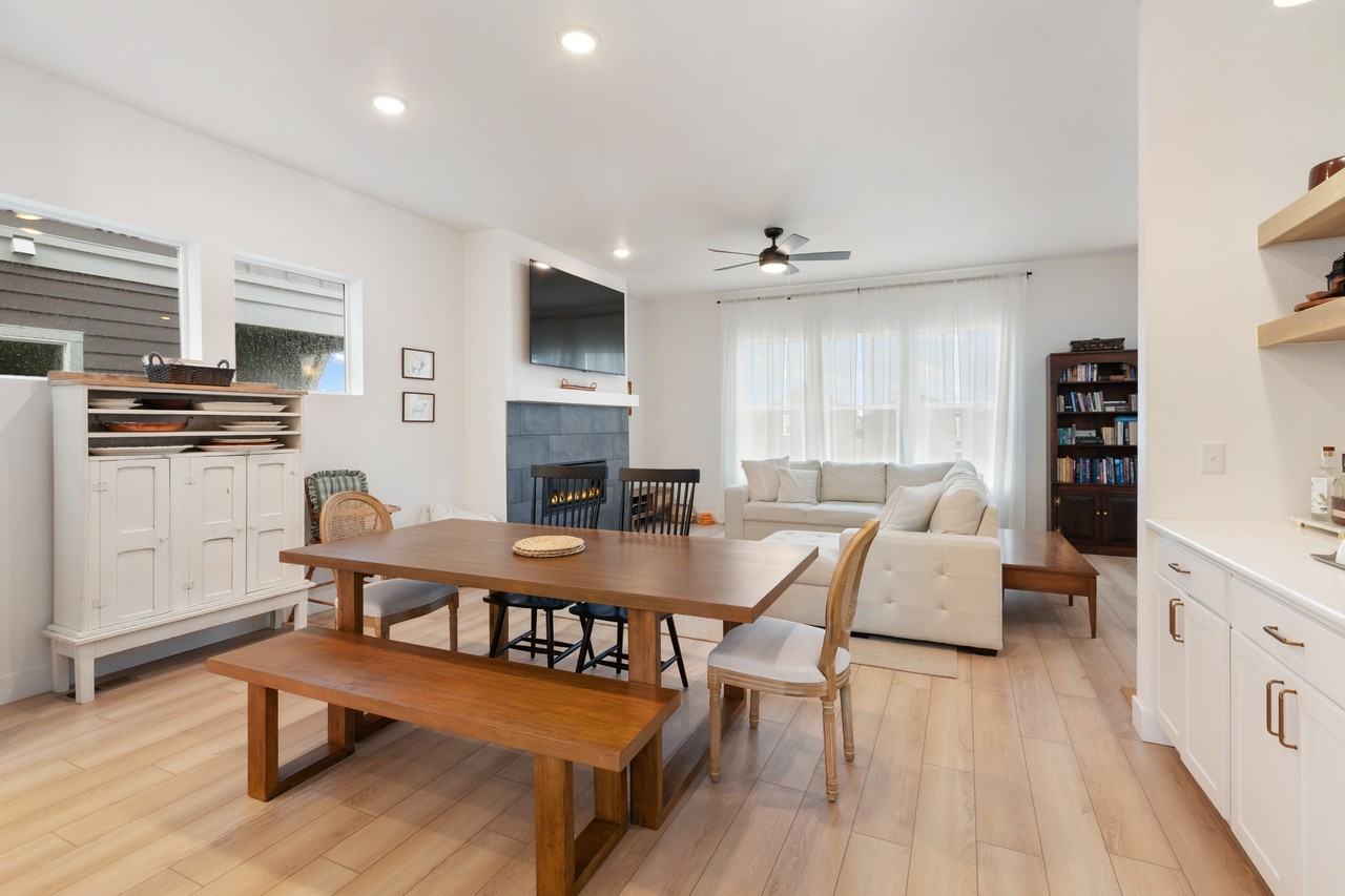 4474 Peak Crest Vw #1 - Photo 7 of 20