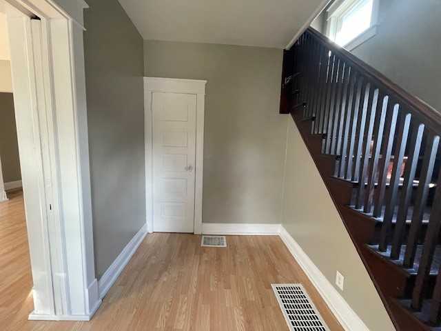 422 Studebaker St #1 - Photo 2 of 25