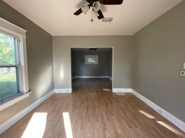 422 Studebaker St #1 - Photo 5 of 25