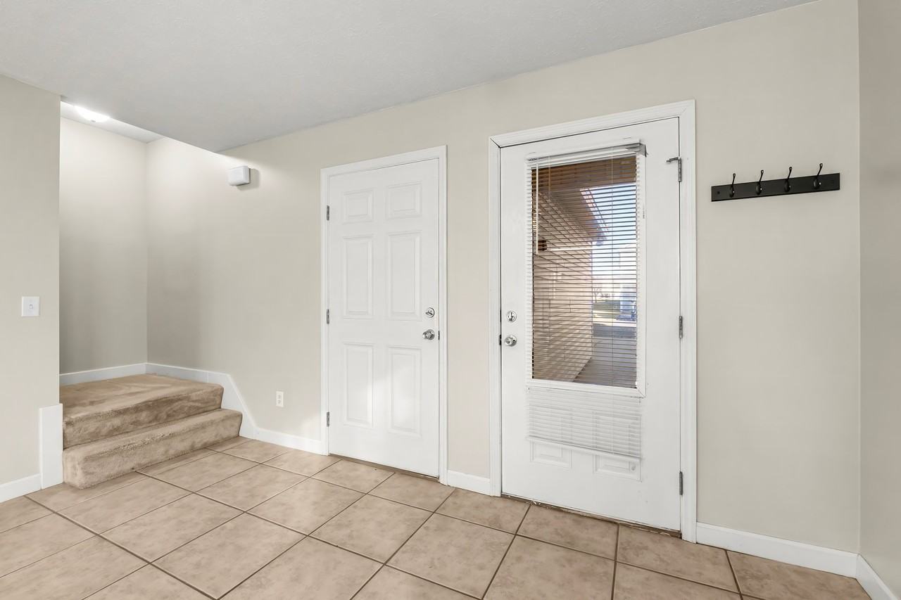 2110 Sterling Cove Blvd #1 - Photo 4 of 50