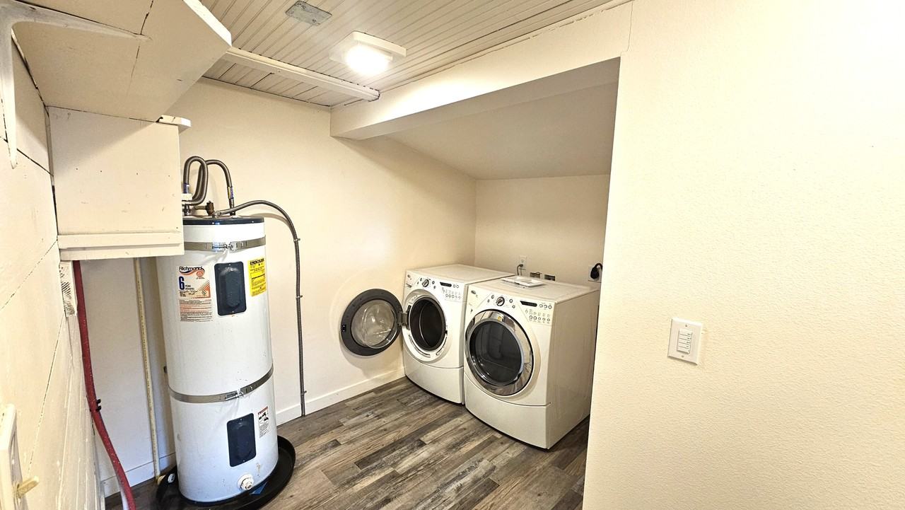 Cent- 1206 B StreetUnit A #1 - Photo 7 of 15