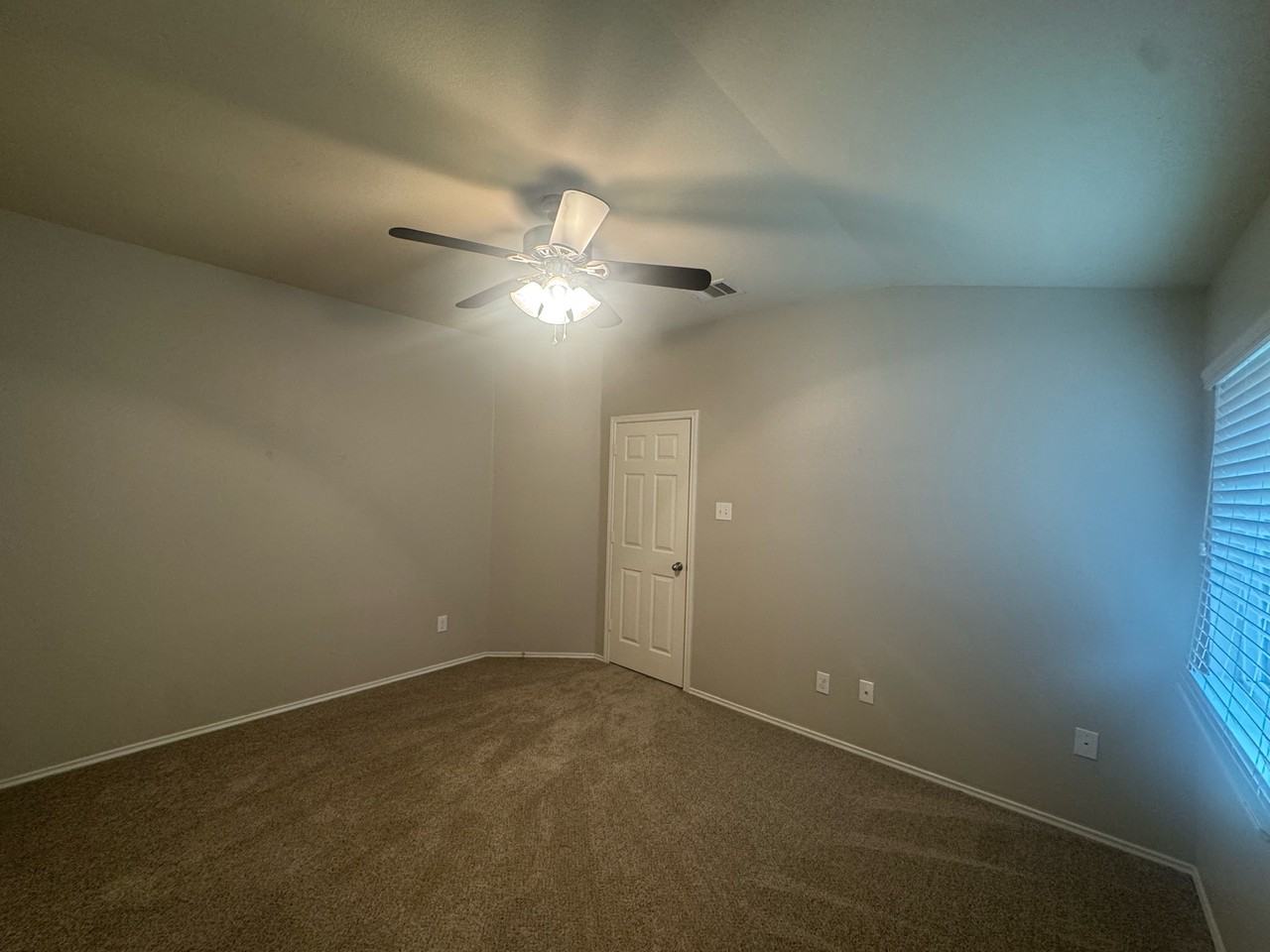 6629 Deming Dr #1 - Photo 3 of 31