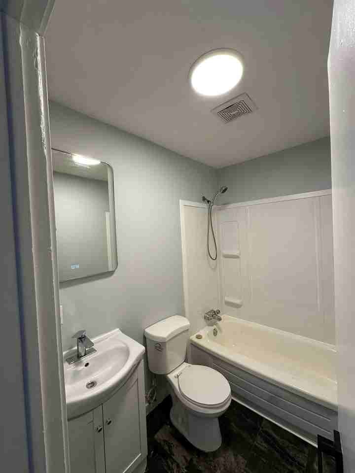 30 Parkwood Dr #3 - Photo 4 of 9