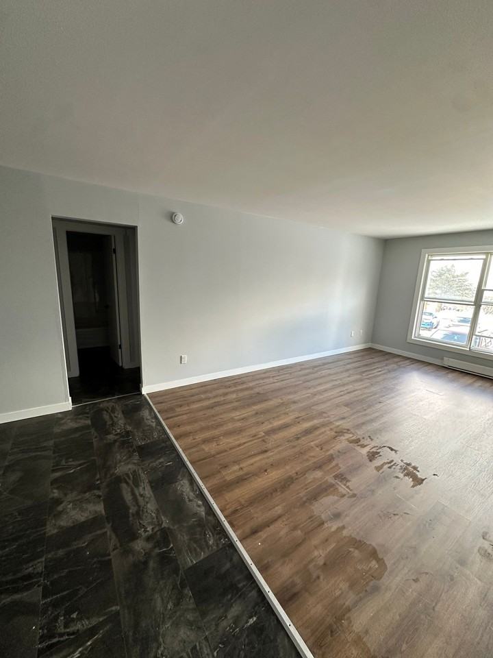 30 Parkwood Dr #3 - Photo 7 of 9