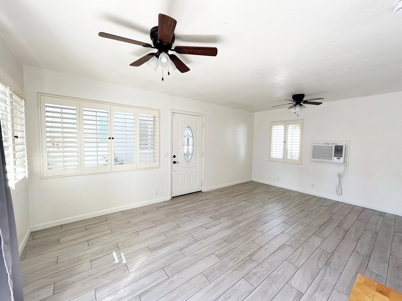 1315 N Indian Canyon Dr #1 - Photo 4 of 10