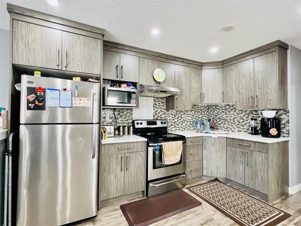 35 Martindale Mews Ne #1 - Photo 5 of 18