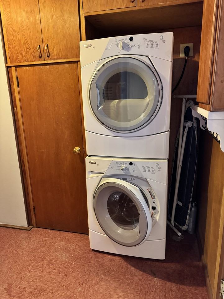 43 Pleasantview St #1 - Photo 4 of 21