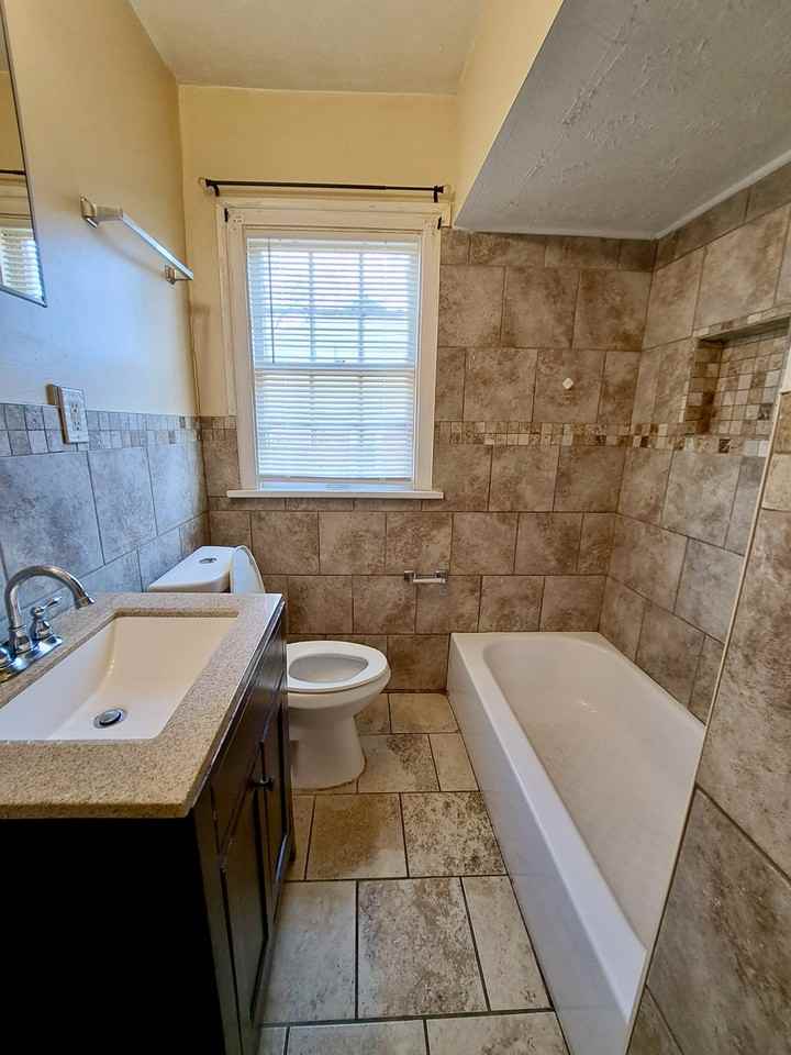 364 Delaware Ave #4 - Photo 5 of 5