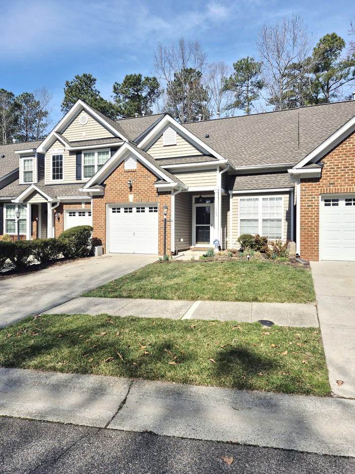 1563 Providence Knoll Dr #1 - Photo 2 of 50