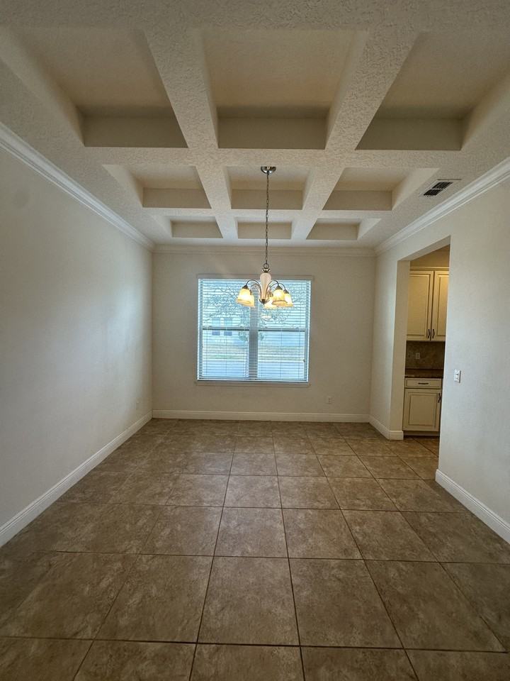 11728 Gray Rock Trl #1 - Photo 4 of 27