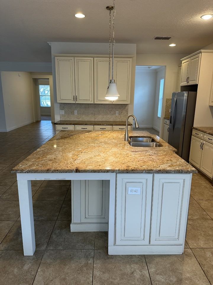 11728 Gray Rock Trl #1 - Photo 7 of 27