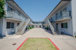 featured image of 7800 Athens Cir