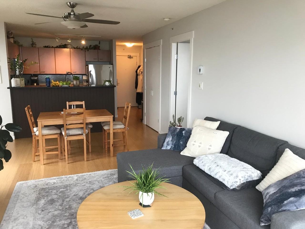 751 Fairfield Rd - Photo 3 of 11