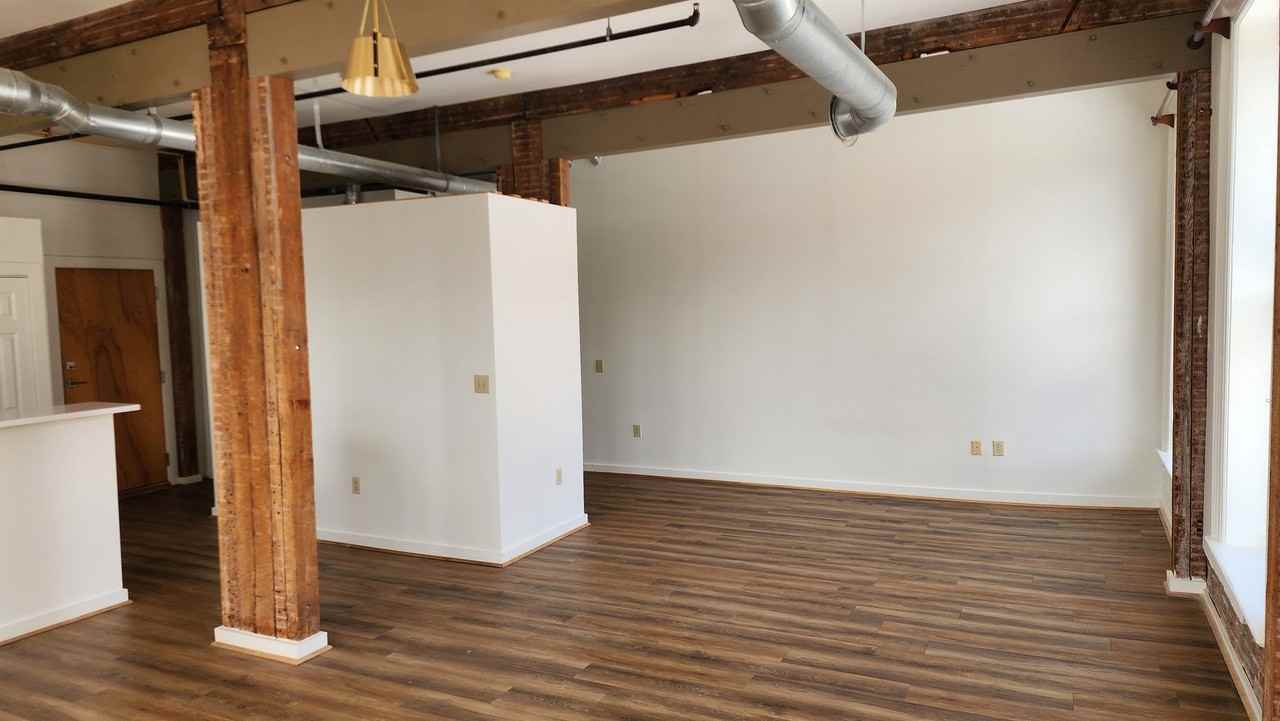 1204 1st Ave #306 - Photo 6 of 15