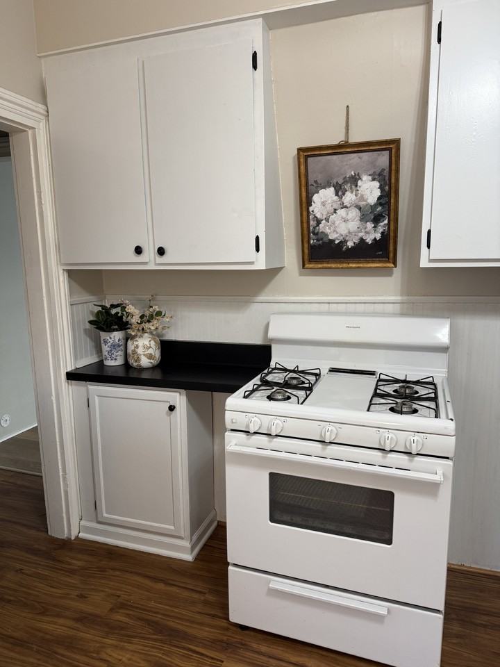 522 Fleming Street - Photo 3 of 14